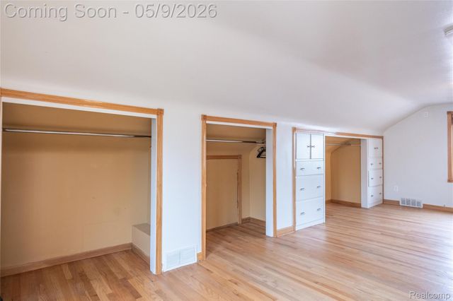 22501 Maple Street, St. Clair Shores, MI 48081
