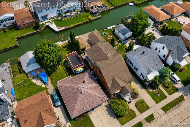 22501 Maple Street, St. Clair Shores, MI 48081