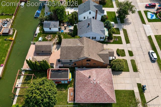 22501 Maple Street, St. Clair Shores, MI 48081