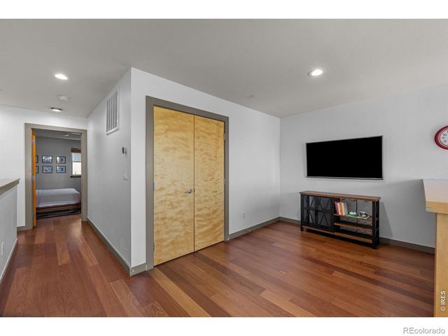 2900 Wyandot Street 302, Denver, CO 80211