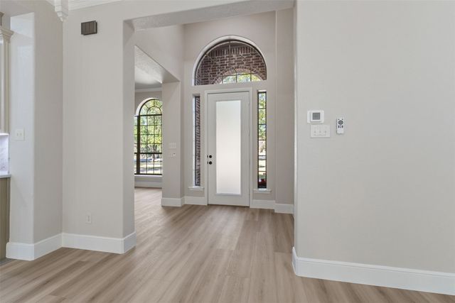 615 W Aurora Vista Trail, Aurora, TX 76078