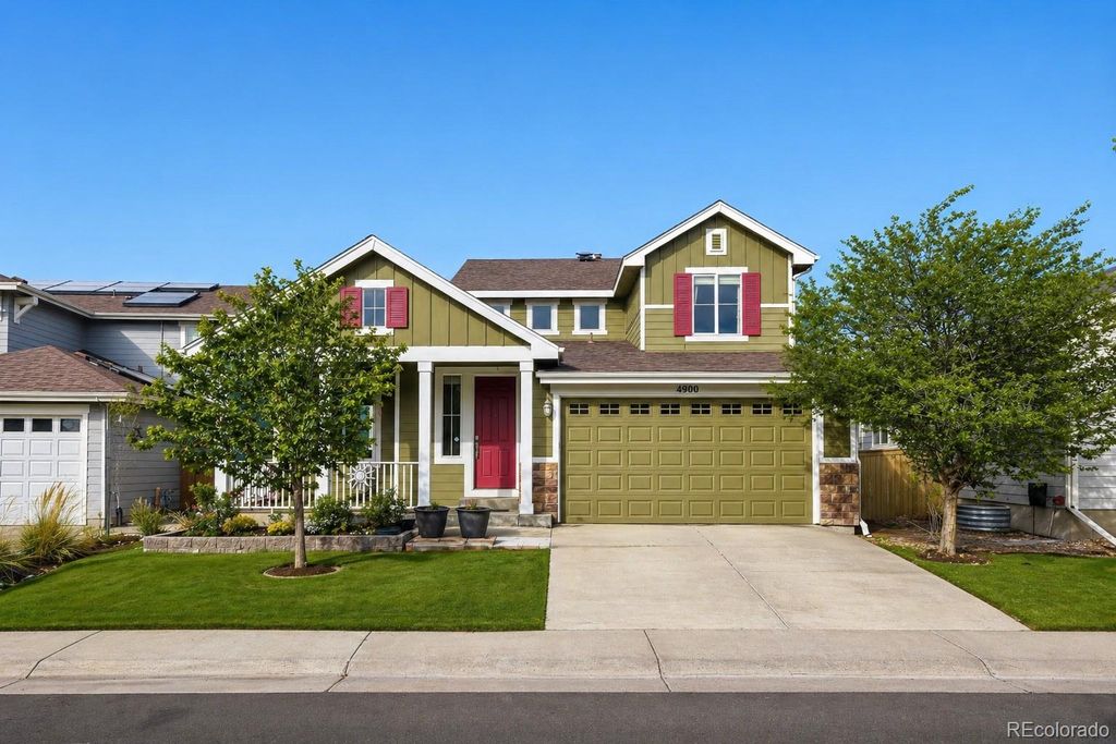 Image 2 of property listing at 4900 Bluegate Drive, Highlands Ranch, CO 80130