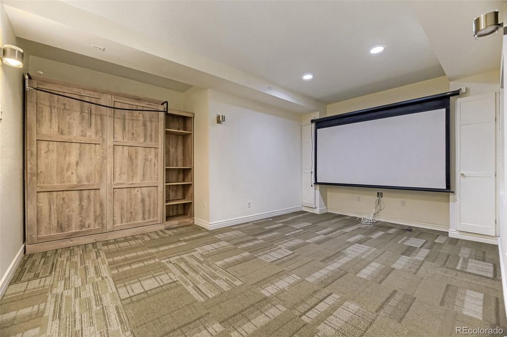 Image 19 of property listing at 4900 Bluegate Drive, Highlands Ranch, CO 80130