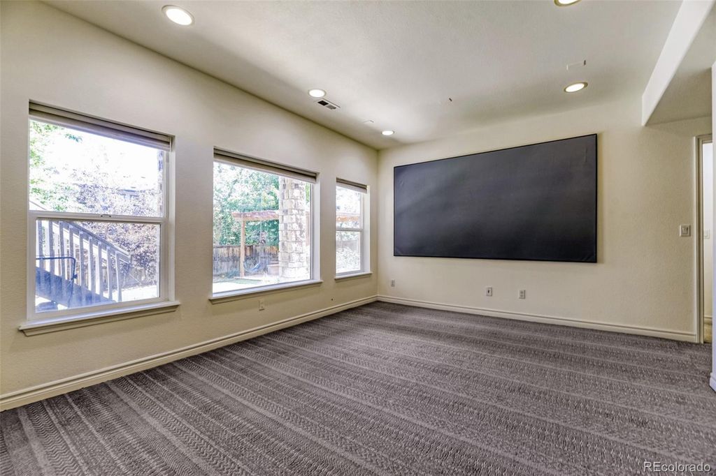 Image 23 of property listing at 4900 Bluegate Drive, Highlands Ranch, CO 80130