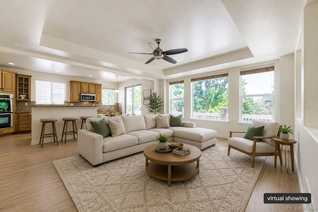 Image 4 of property listing at 4900 Bluegate Drive, Highlands Ranch, CO 80130