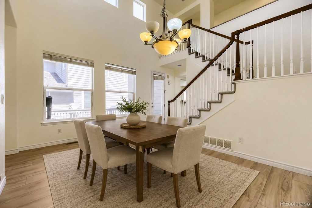 Image 5 of property listing at 4900 Bluegate Drive, Highlands Ranch, CO 80130
