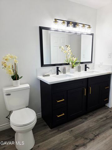 7167 Columbia Way, Lancaster, CA 93536