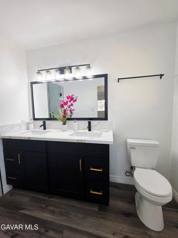 7167 Columbia Way, Lancaster, CA 93536