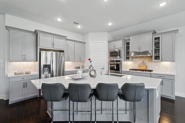 2801 Rosewood Way, Northlake, TX 76226