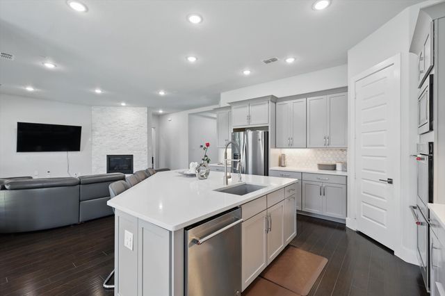 2801 Rosewood Way, Northlake, TX 76226