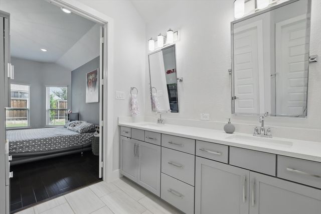 2801 Rosewood Way, Northlake, TX 76226