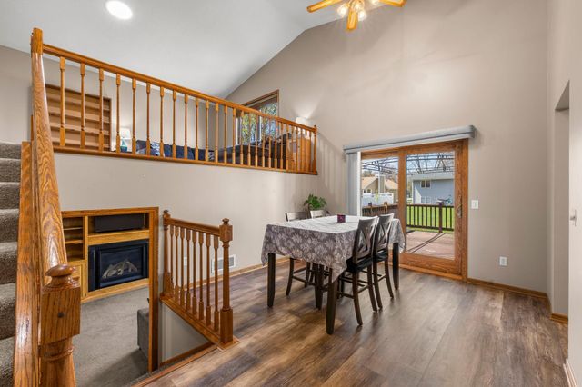 1286 Emerald Lane, Shakopee, MN 55379