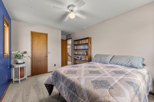 1286 Emerald Lane, Shakopee, MN 55379