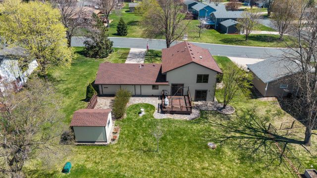 1286 Emerald Lane, Shakopee, MN 55379