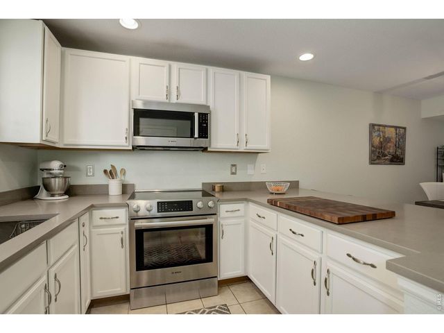 4116 Riley Dr, Longmont, CO 80503