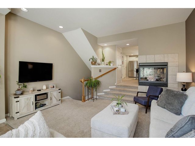 4116 Riley Dr, Longmont, CO 80503