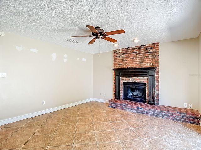 5001 MELROW COURT, Tampa, FL 33624