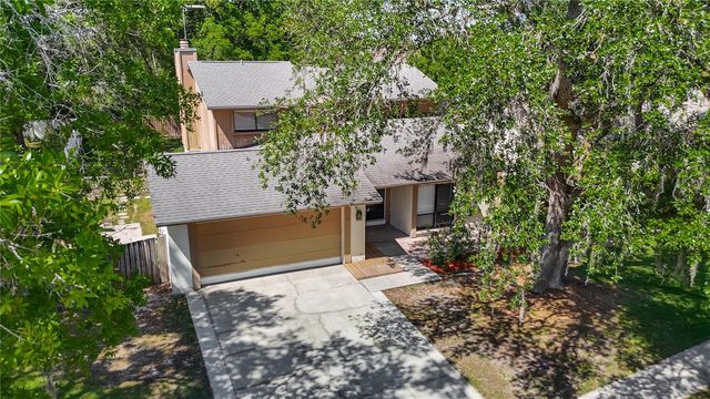 5001 MELROW COURT, Tampa, FL 33624
