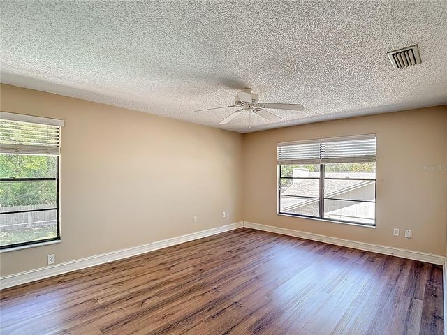 5001 MELROW COURT, Tampa, FL 33624