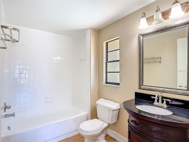 5001 MELROW COURT, Tampa, FL 33624