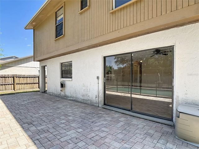 5001 MELROW COURT, Tampa, FL 33624