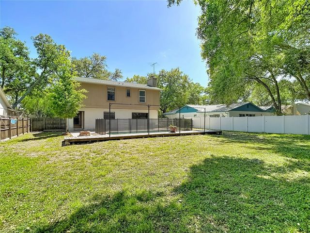 5001 MELROW COURT, Tampa, FL 33624