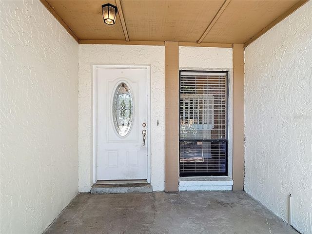 5001 MELROW COURT, Tampa, FL 33624