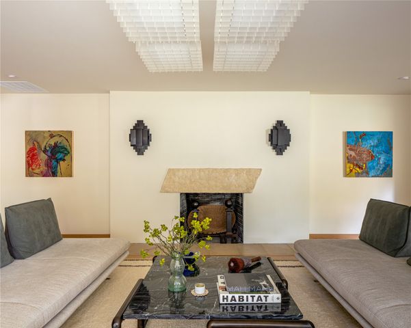 906 Leatrice Drive, Dallas, TX 75208