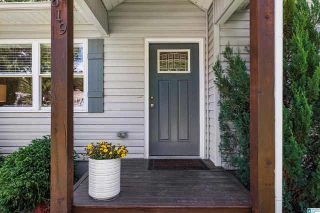 619 STRATHMORE ROAD, Birmingham, AL 35213