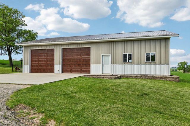 1979 Yelk Drive, Marshall, WI 53559