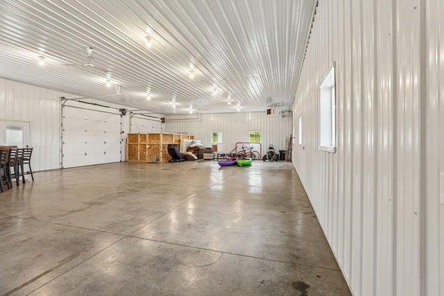1979 Yelk Drive, Marshall, WI 53559