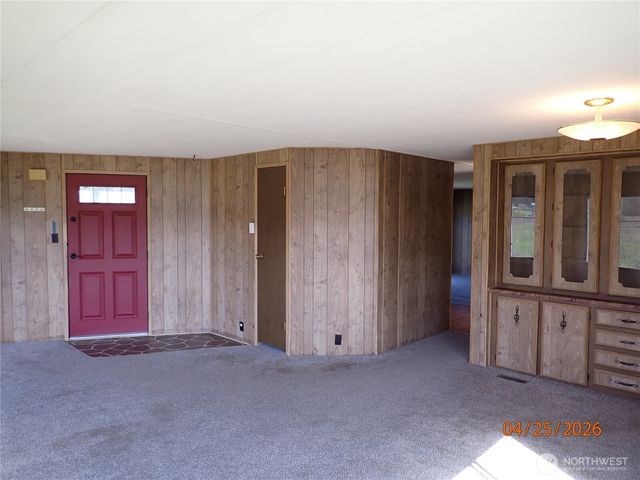 9217 183rd Avenue SW, Rochester, WA 98579