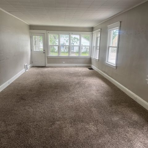 768 Hill Avenue, Muskegon, MI 49442