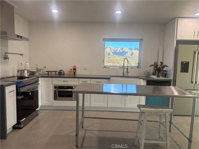 9640 Lanning Lane, Morongo Valley, CA 92256