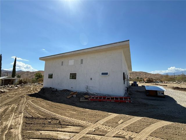 9640 Lanning Lane, Morongo Valley, CA 92256