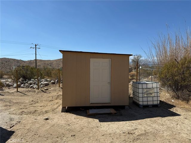 9640 Lanning Lane, Morongo Valley, CA 92256