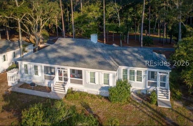 84 Ave of Oaks, Daufuskie Island, SC 29915
