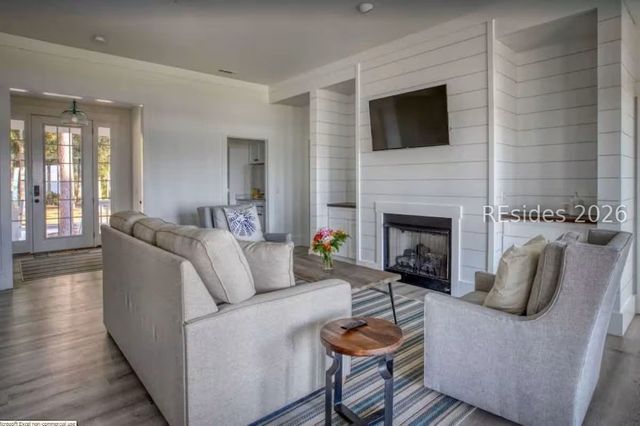 84 Ave of Oaks, Daufuskie Island, SC 29915