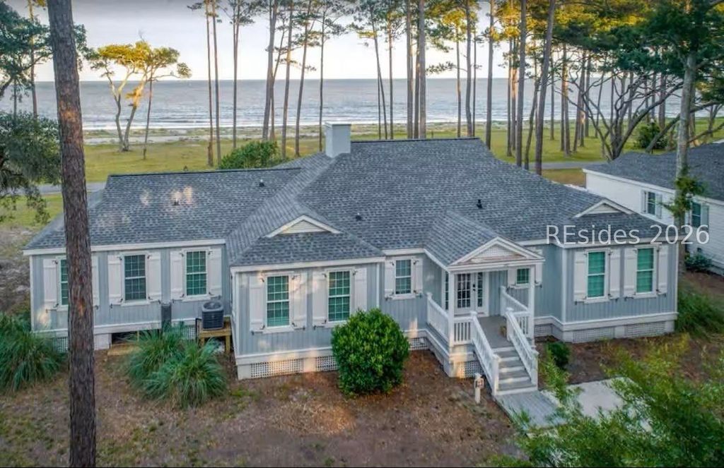 84 Ave of Oaks, Daufuskie Island, SC 29915