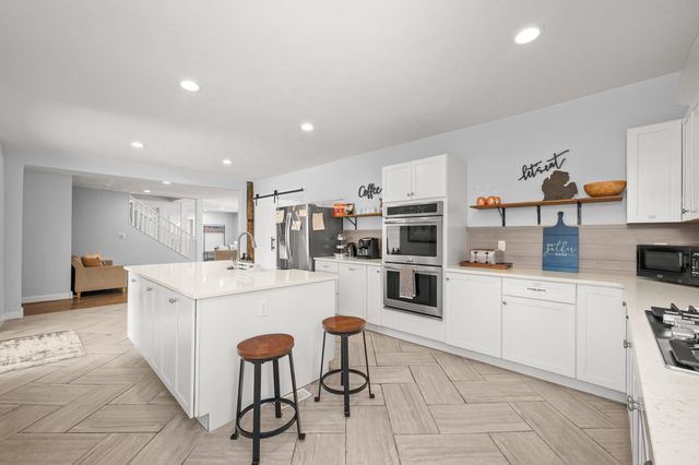 624 Erie Street, South Haven City, MI 49090