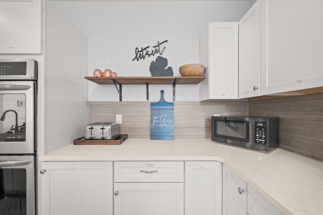 624 Erie Street, South Haven City, MI 49090