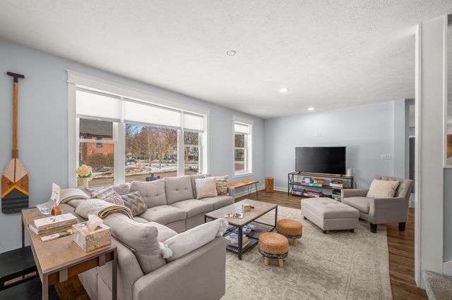 624 Erie Street, South Haven City, MI 49090