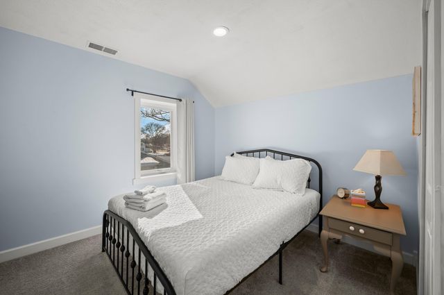 624 Erie Street, South Haven City, MI 49090