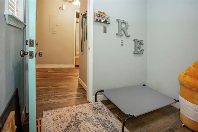 214 Canterbury Circle, Russellville, AR 72802