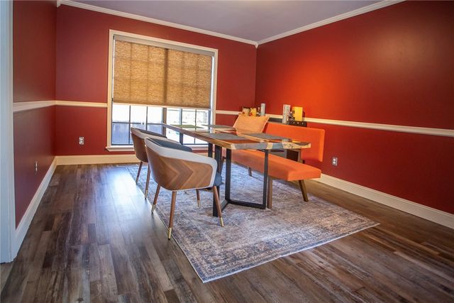 214 Canterbury Circle, Russellville, AR 72802