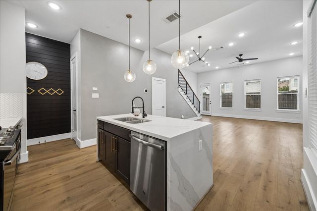 9010 Wellspring Drive, Houston, TX 77080