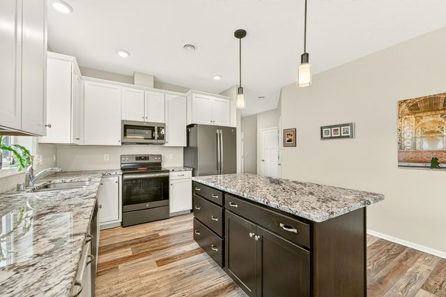 5692 Cornucopia Avenue NW, Rochester, MN 55901