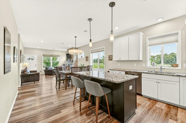 5692 Cornucopia Avenue NW, Rochester, MN 55901