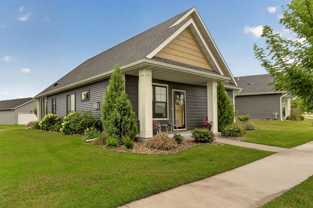 5692 Cornucopia Avenue NW, Rochester, MN 55901