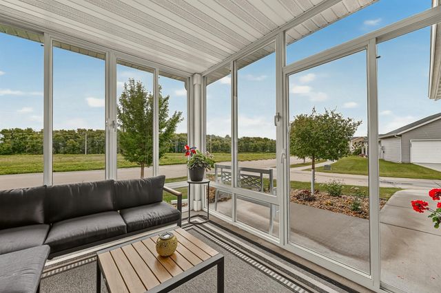 5692 Cornucopia Avenue NW, Rochester, MN 55901